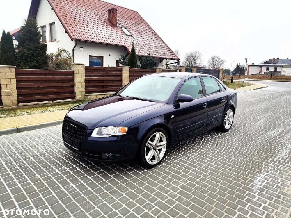 Audi A4 Limousine 2.0 TDI DPF - 1
