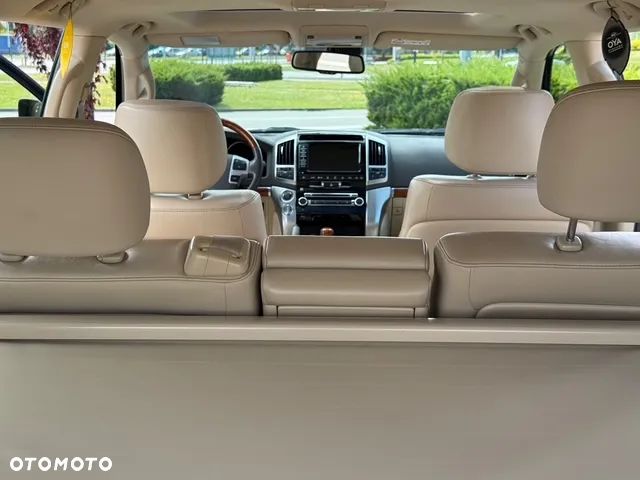 Toyota Land Cruiser LC 4.5 D-4D V8 Limited - 30