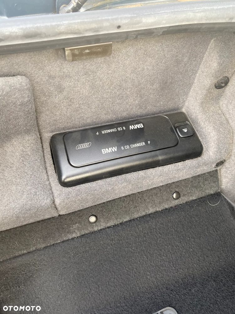 BMW Seria 7 740i V8 - 19
