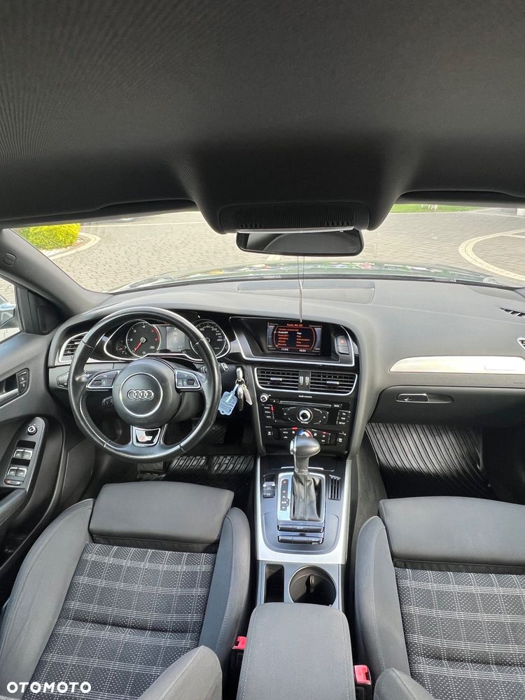 Audi A4 Avant 2.0 TDI DPF quattro S tronic S line Sportpaket - 30