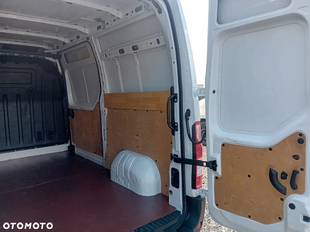 Renault Master - 11