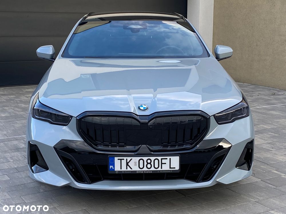 BMW Seria 5 520d xDrive mHEV M Sport - 12