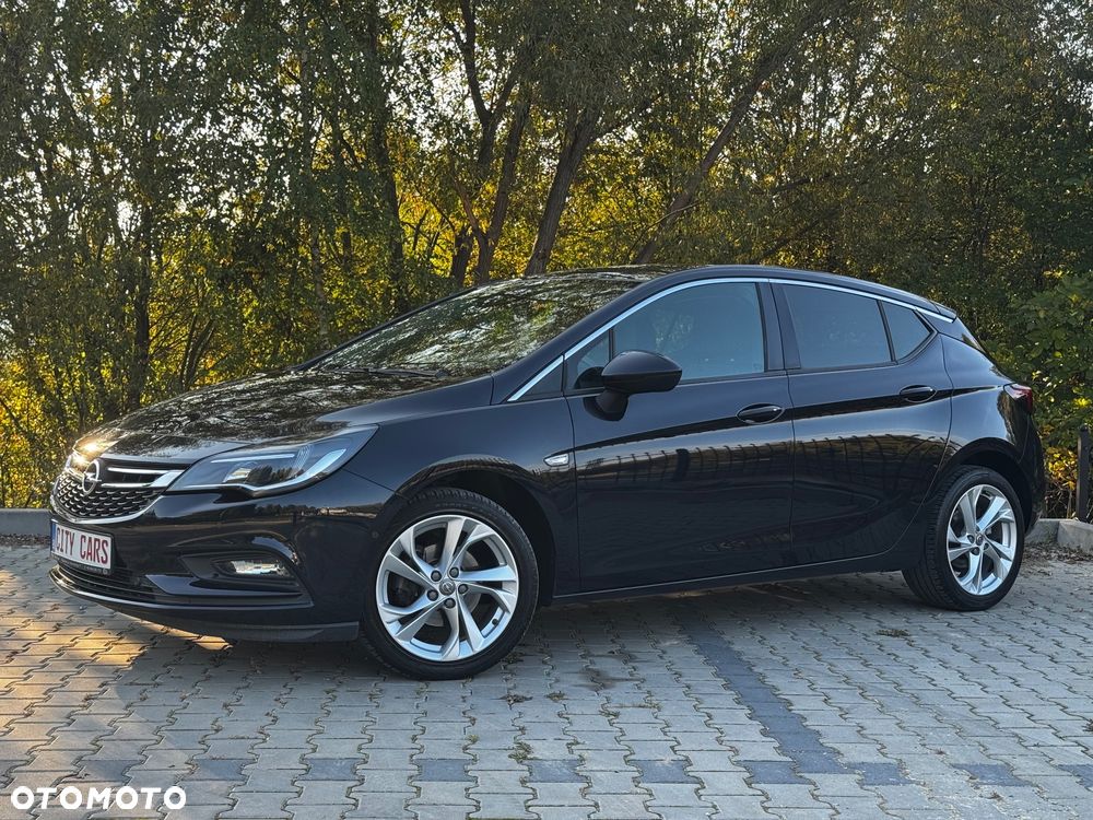 Opel Astra - 1