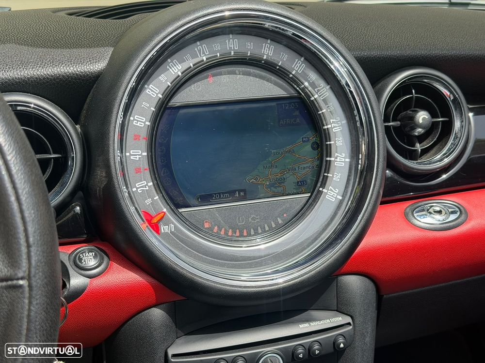 MINI Cabrio John Cooper Works - 10