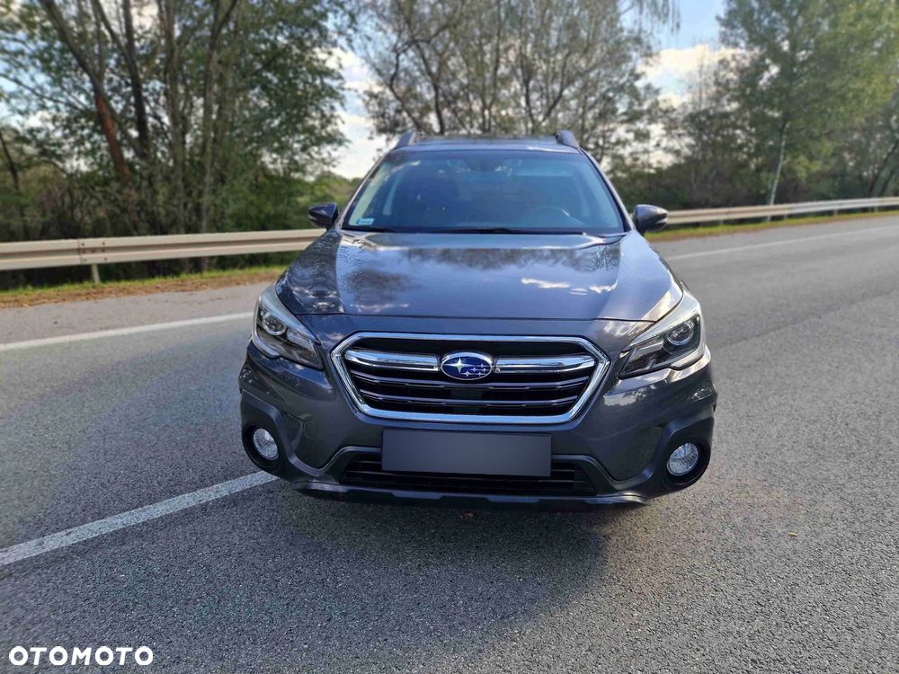 Subaru Outback - 1