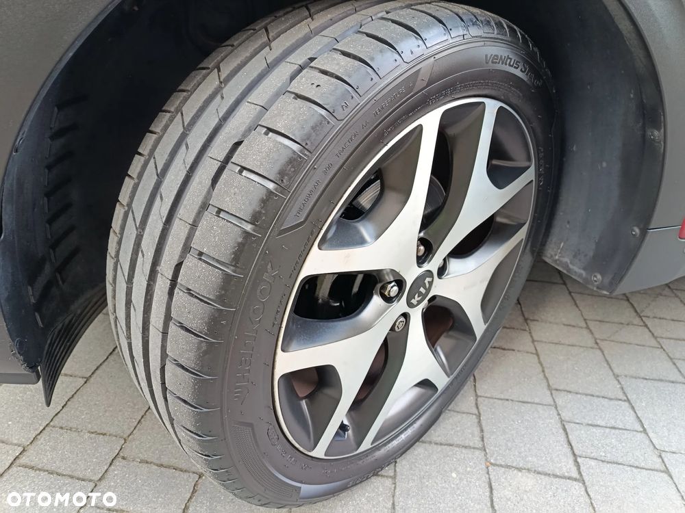Kia Sportage 2.0 CRDI XL - 9