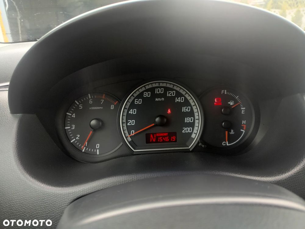 Suzuki Swift 1.3 A-M-T Comfort - 3