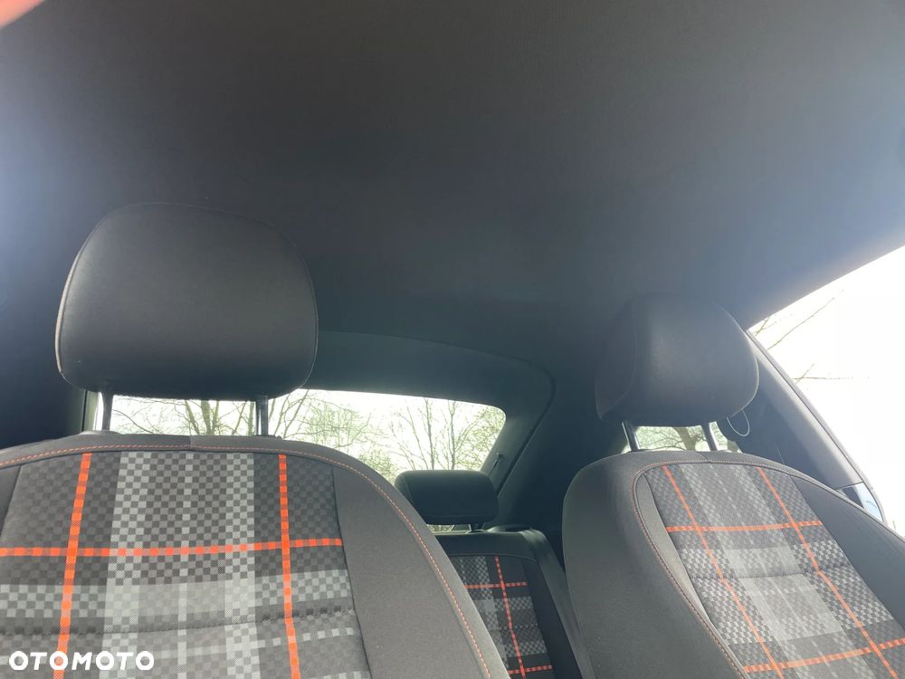 Volkswagen Beetle 1.2 TSI BMT Design - 24