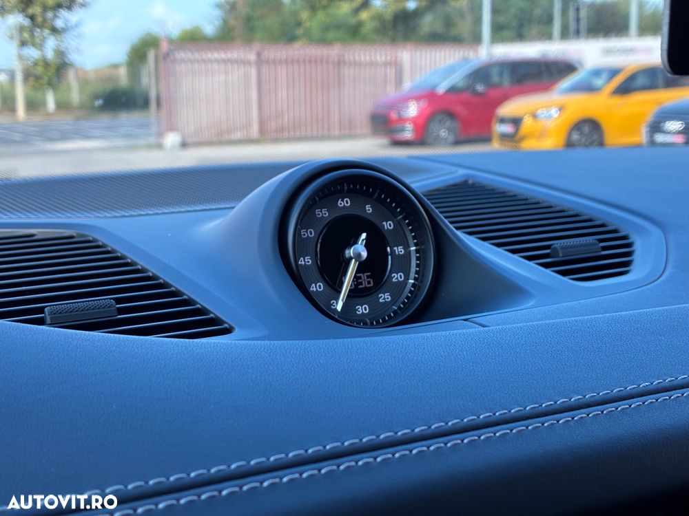 Porsche Cayenne Coupe Turbo E-Hybrid cu pachet GT - 25