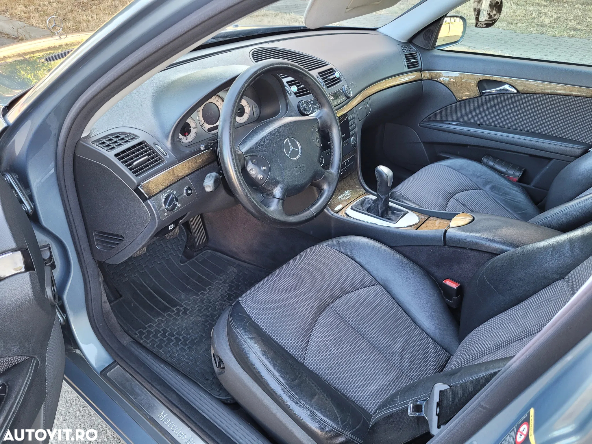 Mercedes-Benz E 220 T CDI Avantgarde - 7