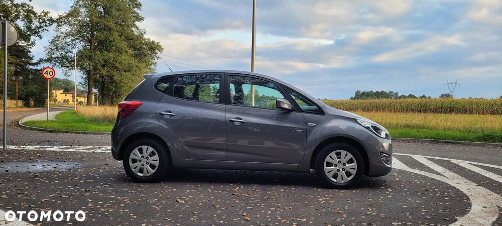 Hyundai ix20 1.4 blue - 5
