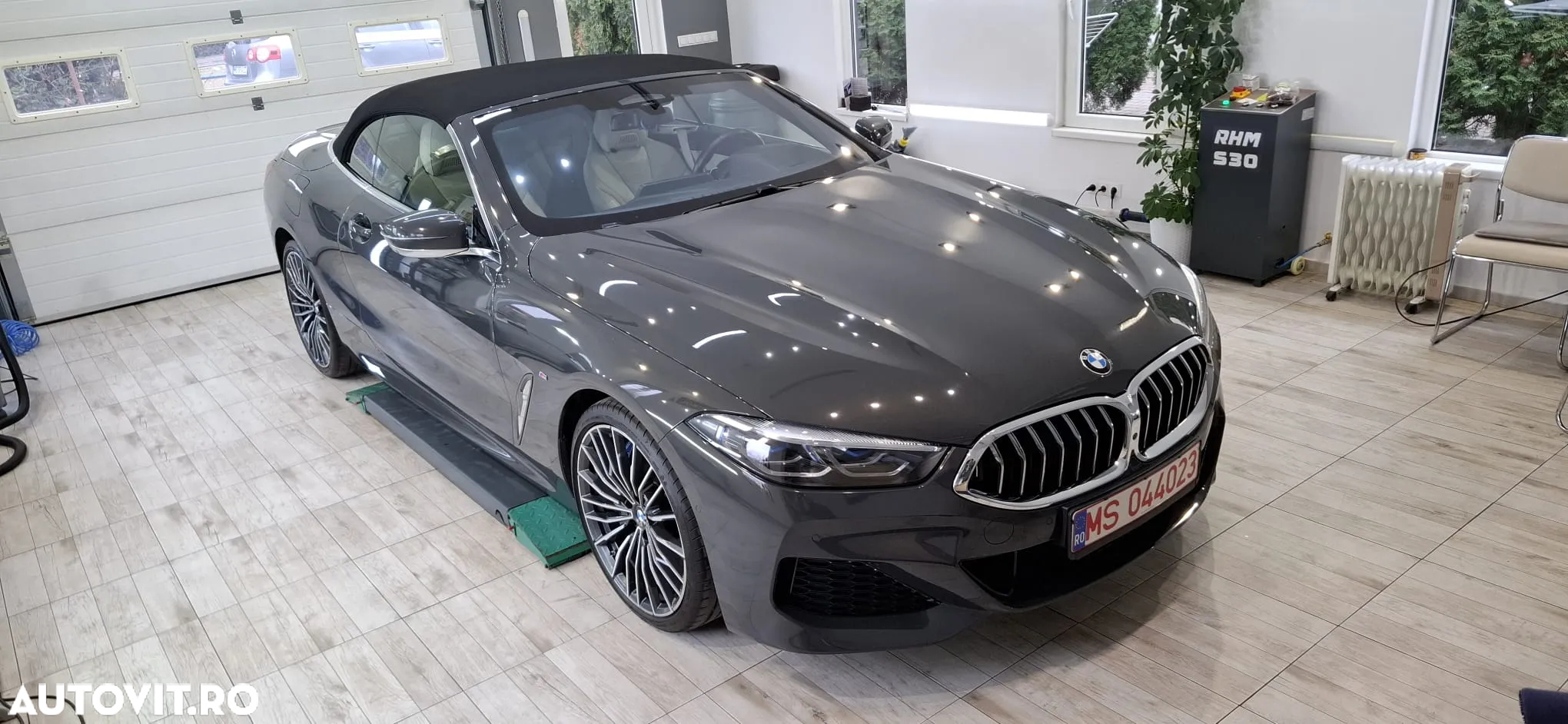 BMW Seria 8 840d xDrive Cabrio - 6
