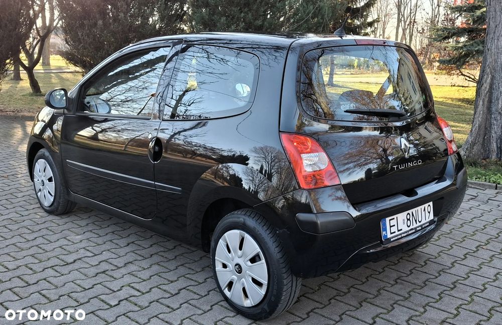 Renault Twingo 1.2 60 Authentique - 21