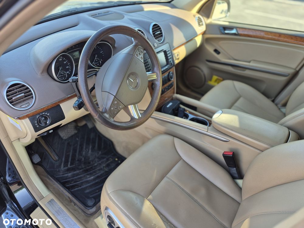 Mercedes-Benz GL 320 CDI 4Matic 7G-TRONIC - 21