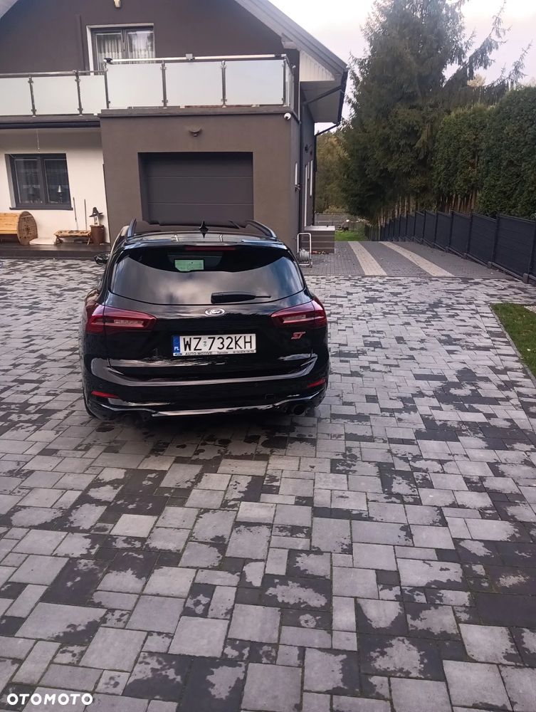 Ford Focus 2.3 EcoBoost ST X - 6