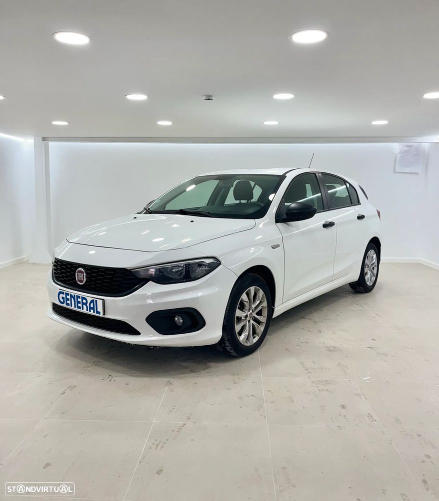 Fiat Tipo 1.3 M-Jet Easy - 1