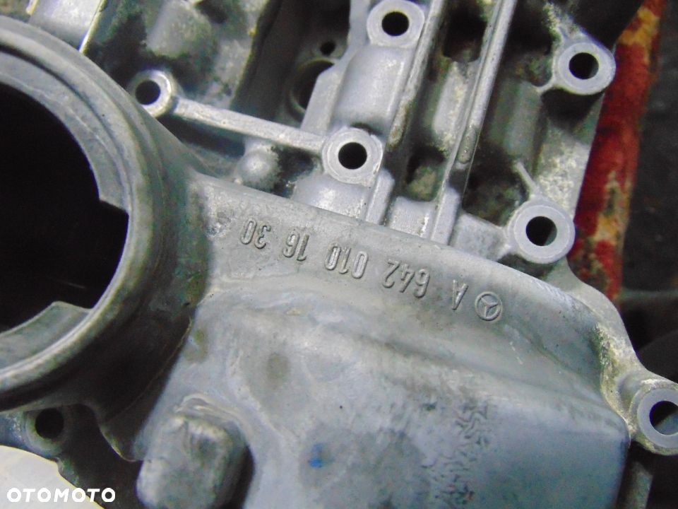 głowica Mercedes A642 Sprinter 3,0 CDI Lewa i prawa cena za sztukę po regeneracji - 9