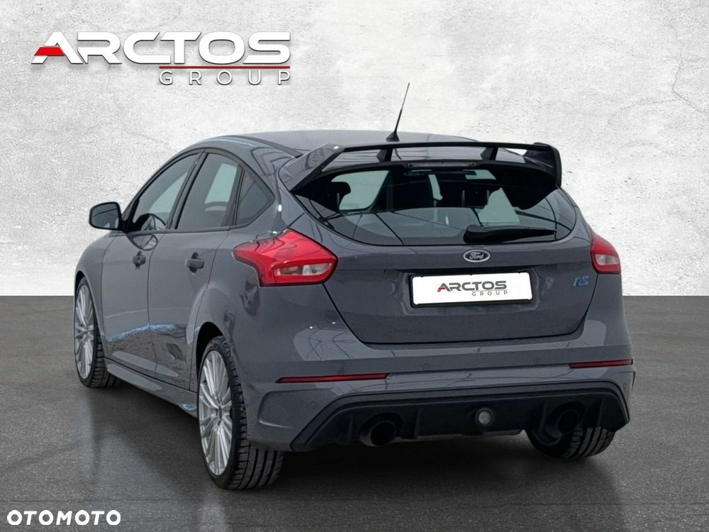 Ford Focus - 8