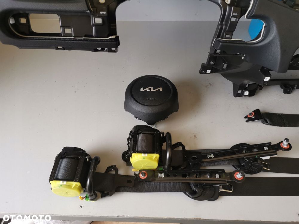 KIA X-CEED XCEED III LIFT KONSOLA DESKA PASY PODUSZKI KOMPLET - 3