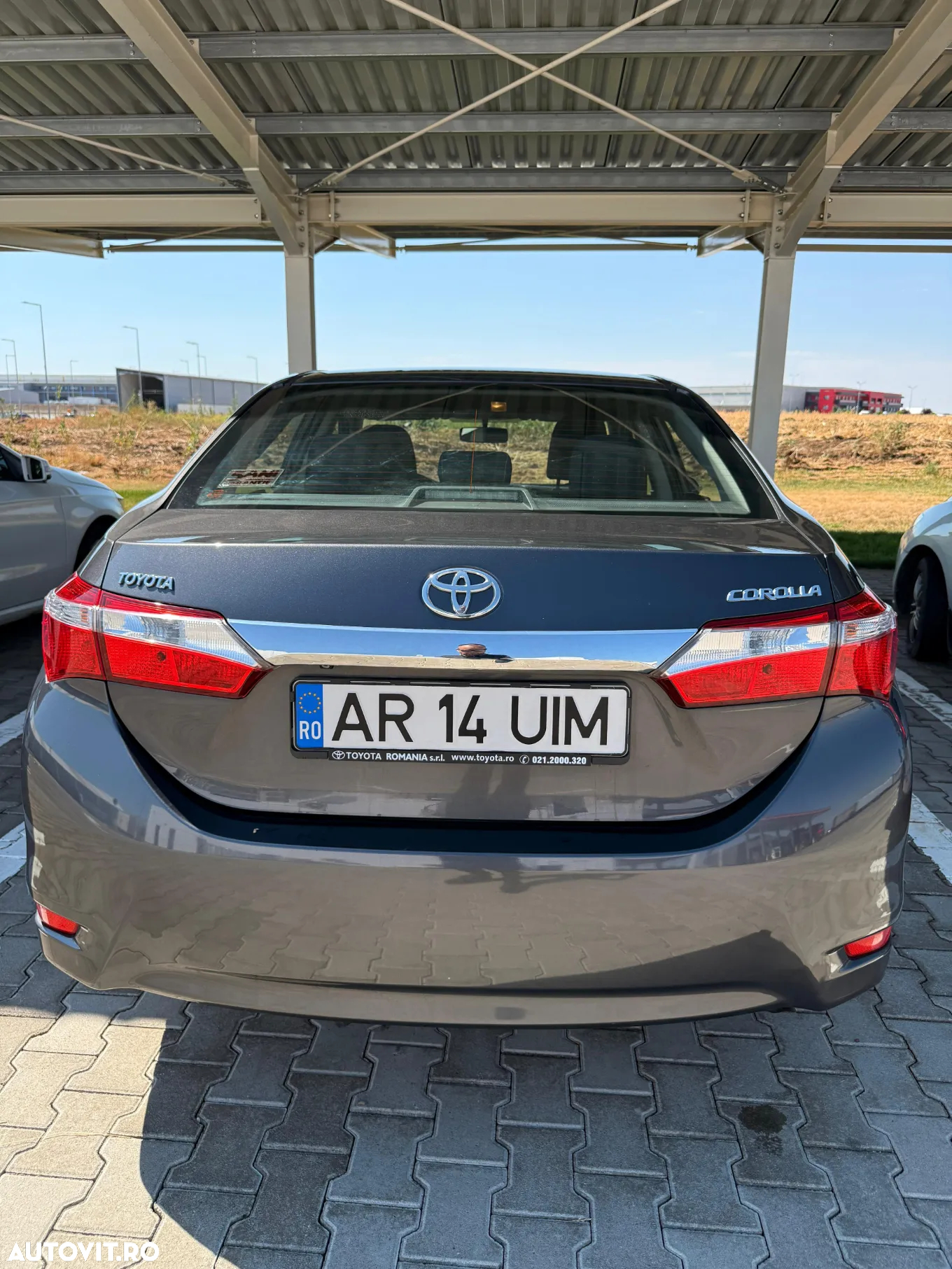 Toyota Corolla 1.6 Luna - 8