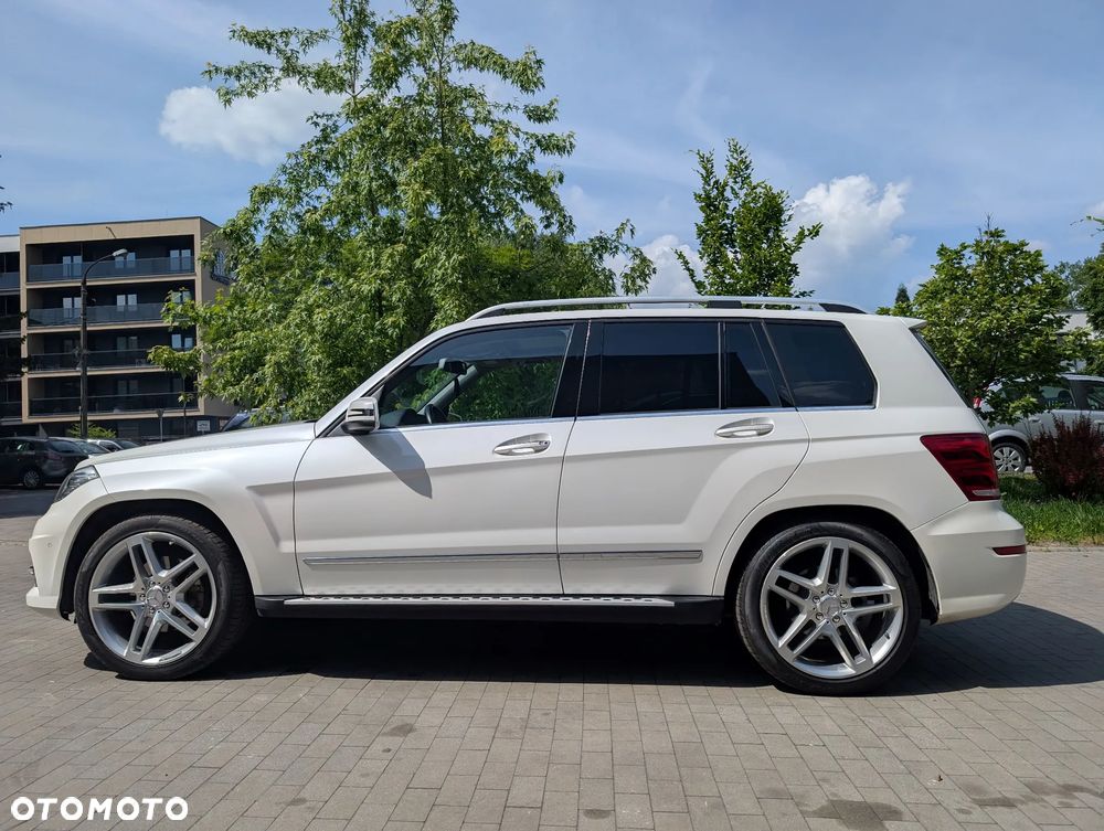 Mercedes-Benz GLK 350 4-Matic - 6