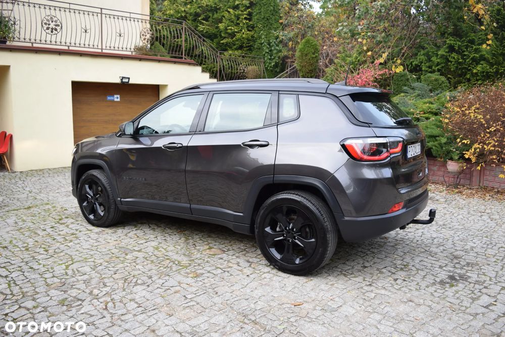 Jeep Compass 1.4 TMair Night Eagle FWD S&S - 4