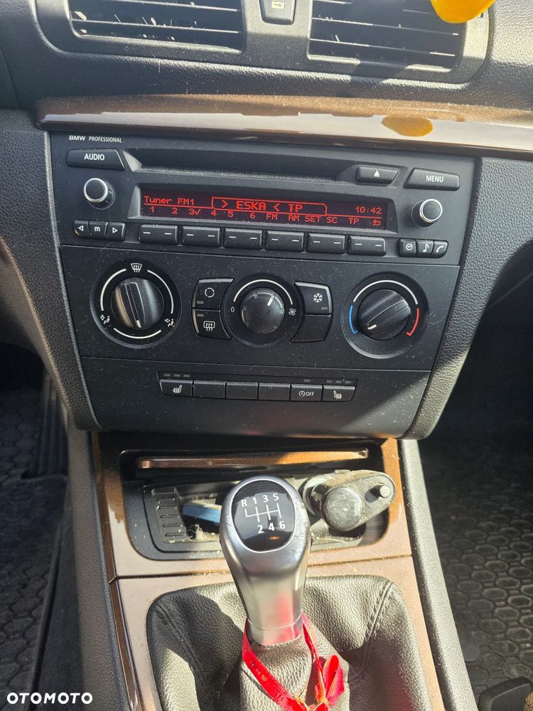 BMW Seria 1 118i - 9