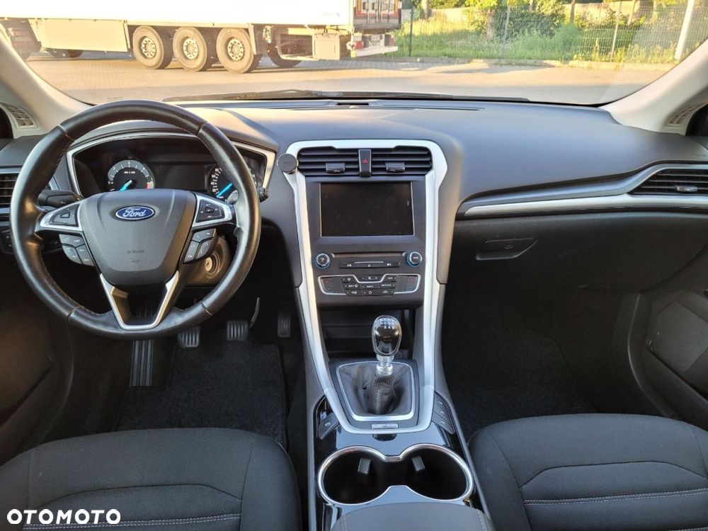 Ford Mondeo 2.0 TDCi Ambiente - 22
