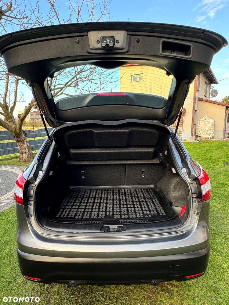 Nissan Qashqai 1.2 DIG-T N-Tec - 10