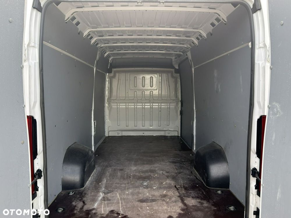 Opel Movano - 11