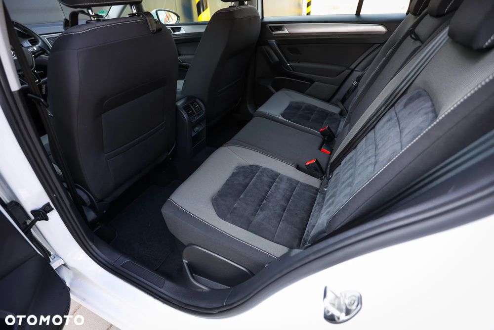 Volkswagen Golf Sportsvan 1.2 TSI (BlueMotion Technology) Comfortline - 20