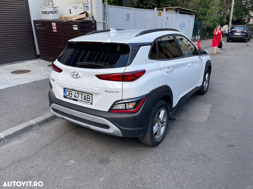 Hyundai KONA 1.0 T-GDI 120 CP 6MT 2WD Comfort - 4