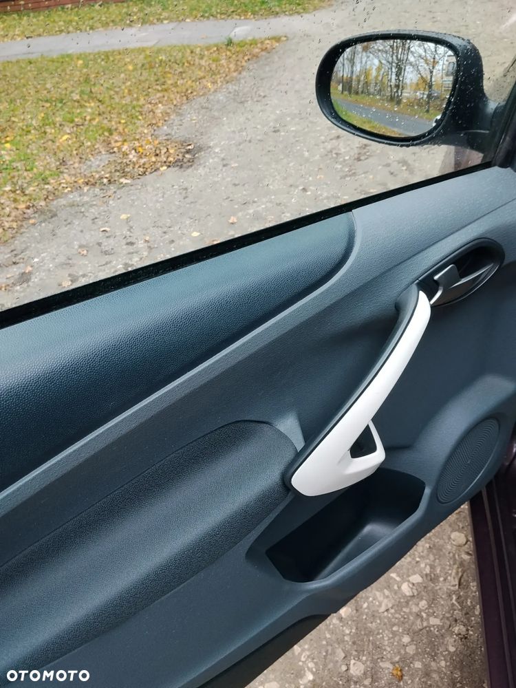 Ford KA 1.2 Titanium ASS EU6 - 17