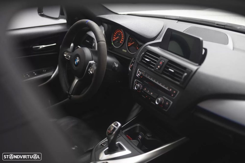 BMW 125 dA Pack M - 23