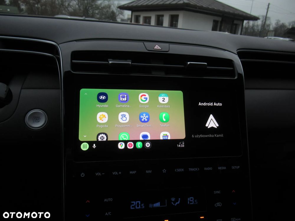 Hyundai Tucson 1.6 T-GDi HEV Executive 2WD - 30