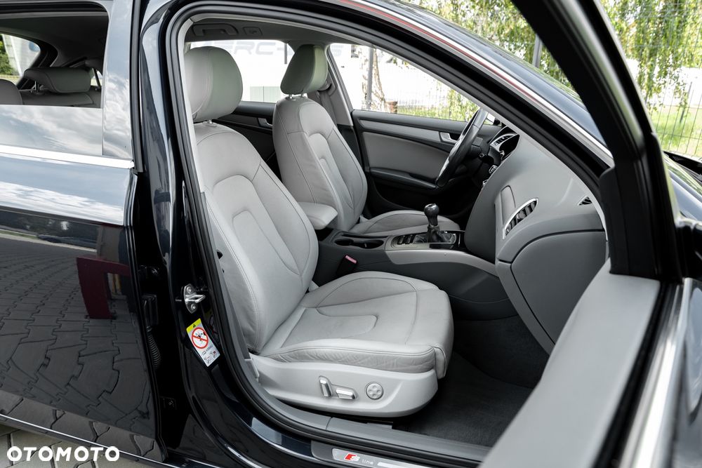 Audi A4 Avant 2.0 TDI DPF Attraction - 25