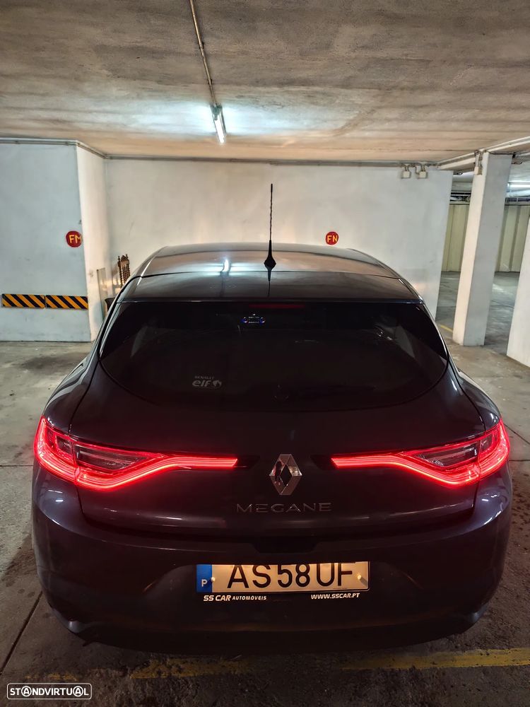 Renault Mégane - 16