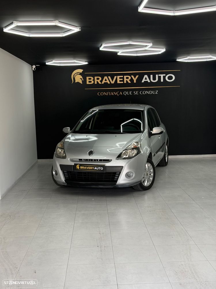 Renault Clio 1.2 16V Dynamique - 3