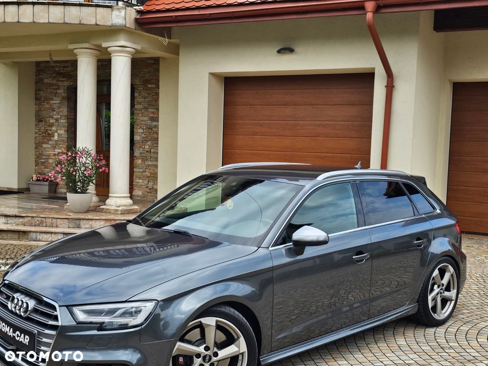 Audi S3 Sportback TFSI  quattro S tronic - 11