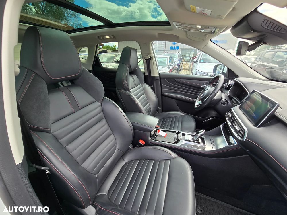 MG EHS 1.5T-GDI PHEV Luxury - 8