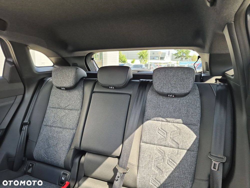 Renault Austral 1.3 TCe mHEV Techno - 16