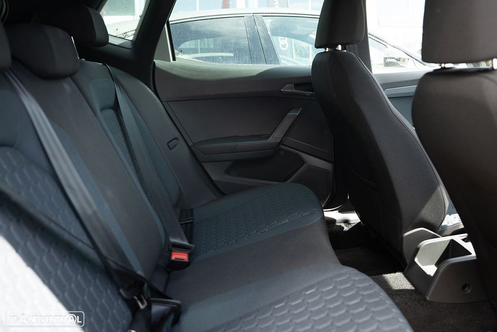 SEAT Arona 1.0 TSI Style DSG - 18