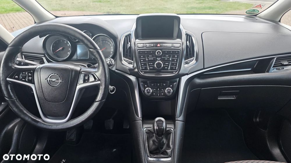 Opel Zafira 1.4 Turbo Innovation - 24