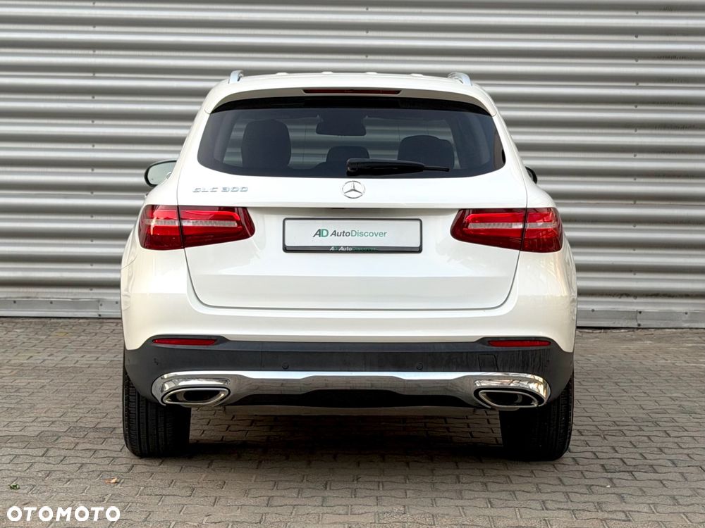 Mercedes-Benz GLC - 4