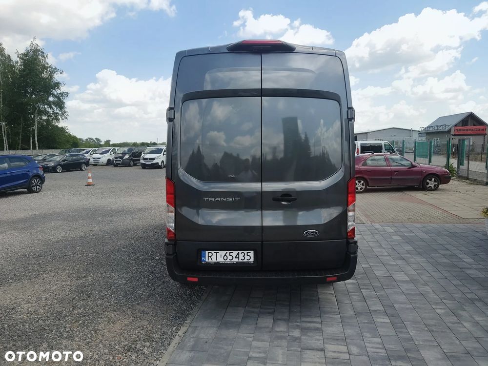 Ford Transit - 4