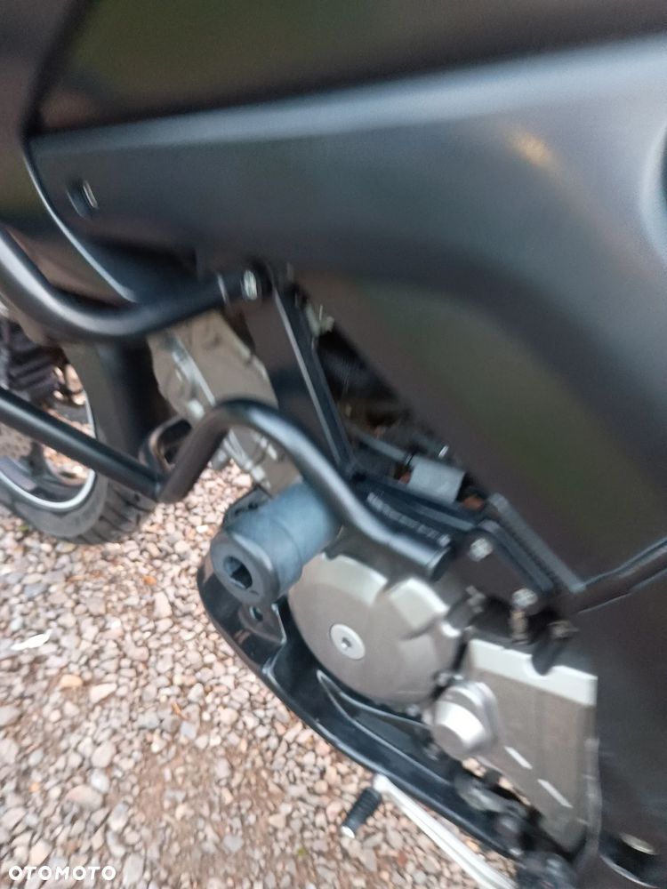 Suzuki V-STROM - 26