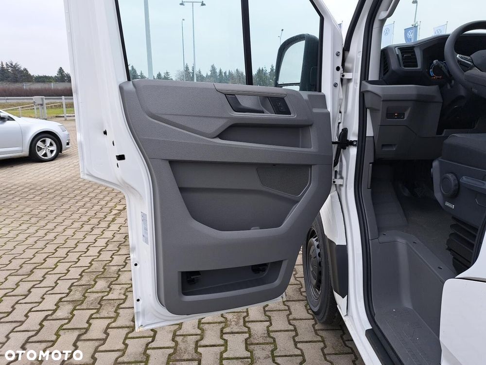 Volkswagen Crafter 35 furgon , 2,0 TDI 177KM, przedni, 6-bieg manualna 3640 mm, Euro 6 - 17