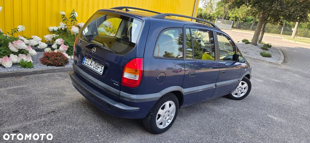 Opel Zafira 1.6 16V Elegance - 20