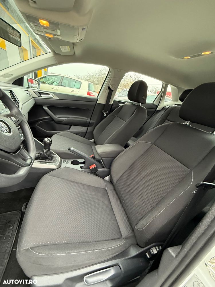 Volkswagen Polo 1.6 TDI Highline - 6