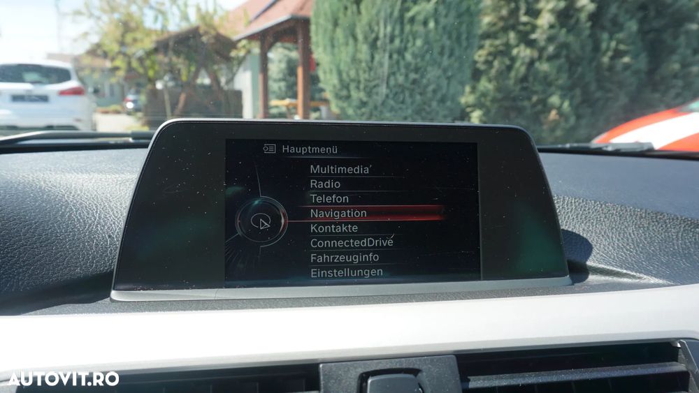 BMW Seria 3 318d Aut. Blue Performance - 26